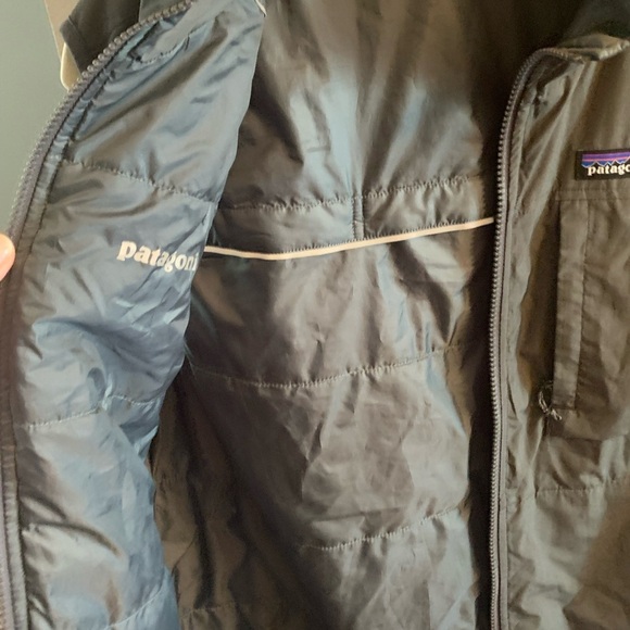 Patagonia Charcoal Puffer Vest - Picture 4 of 10